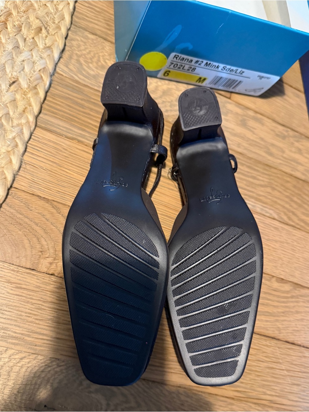 Life Stride Black Slingback Square-Toe Flats, Like New - Picture 2 of 5